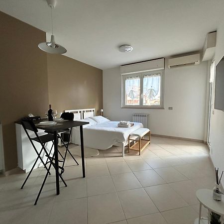 Urban Sky Loft Fiumicino Apartment Exterior photo